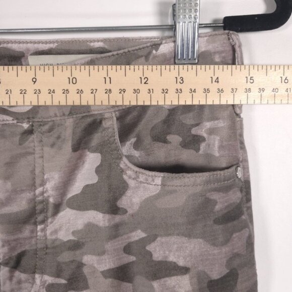 Anthropologie Pilcro and the Letterpress High-Rise Skinny Velvet Camo Pants 27 - Picture 8 of 14